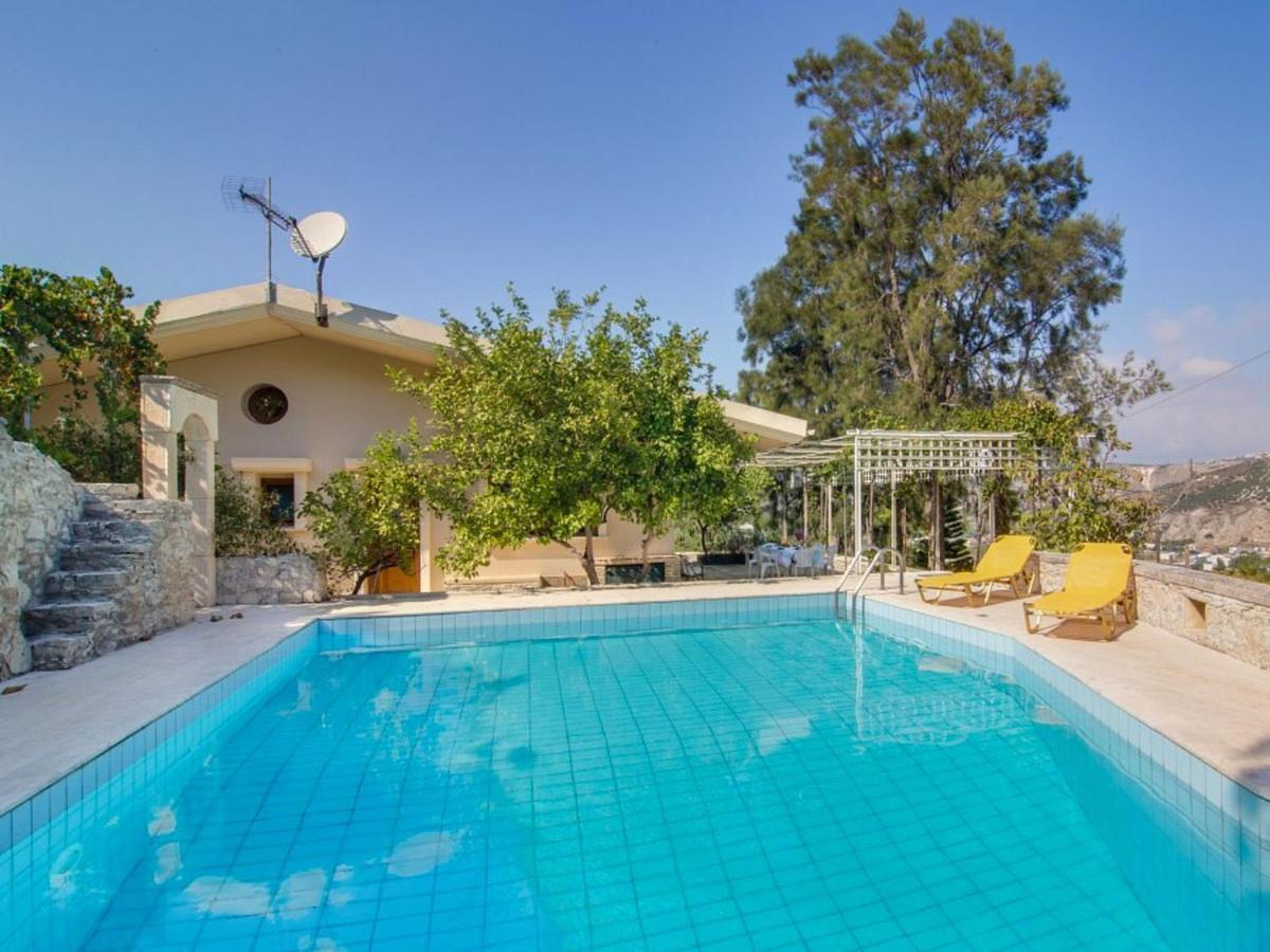 Luxurious Villa In Malades Crete Agios Sillas Екстер'єр фото